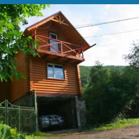 Хата У Косові Hytte Kosiv